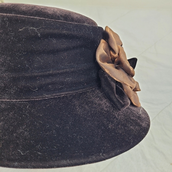 Giovannio Dark Brown Velvet Hat Brim Large Satin Flower Fancy Bucket Coquette OS - Picture 6 of 10